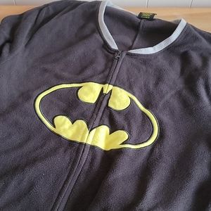 DC Comics Batman One Piece Fleece Pajama Men's XL Halloween Cape